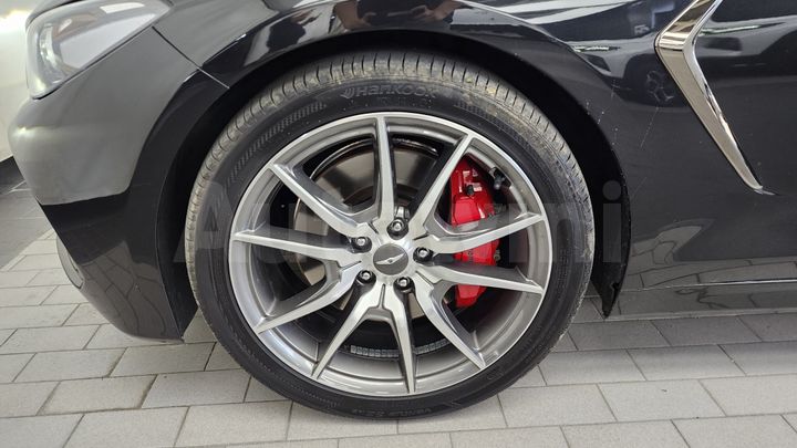 Genesis G70 2019 — 5