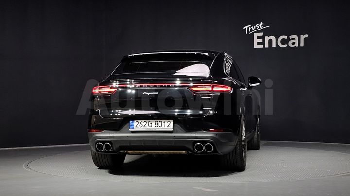 Porsche Cayenne 2023 — 4
