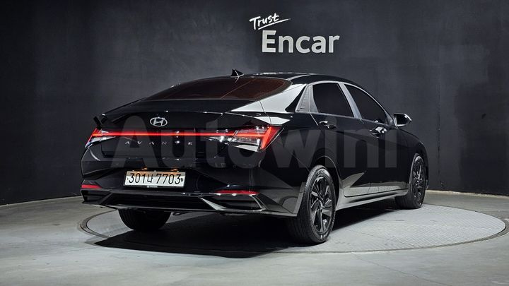 Hyundai Avante 2021 — 2
