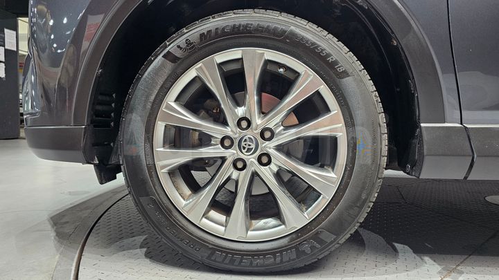 Toyota RAV4 2018 — 5