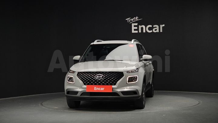 Hyundai Venue 2024 — 3