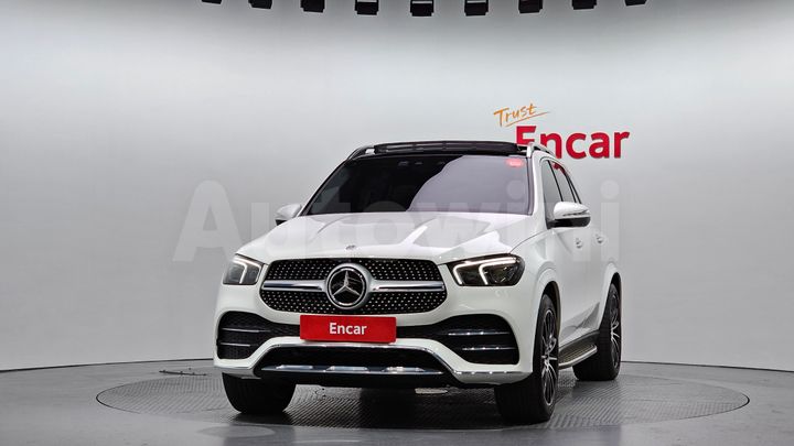 Mercedes Benz GLE Class 2023 — 3