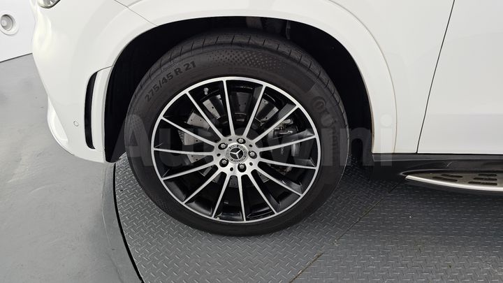 Mercedes Benz GLE Class 2023 — 5