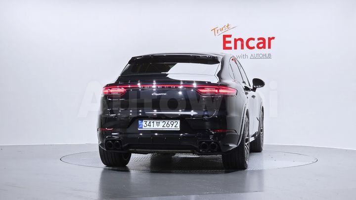 Porsche Cayenne 2021 — 4