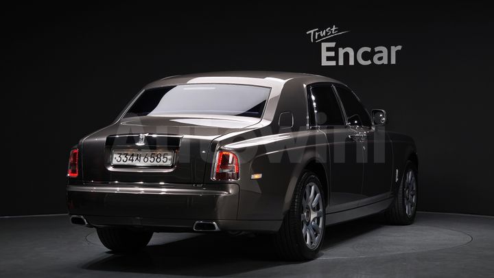 Rolls Royce Phantom