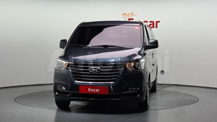 Hyundai Starex 2018 — 3