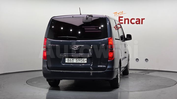 Hyundai Starex 2018 — 4