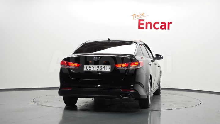 Kia K5 2018 — 4