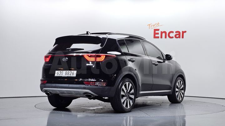 Kia Sportage 2018 — 2