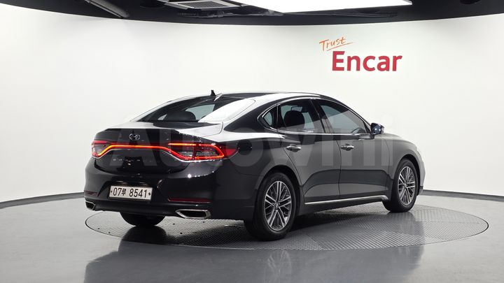 Hyundai Grandeur 2018 — 2