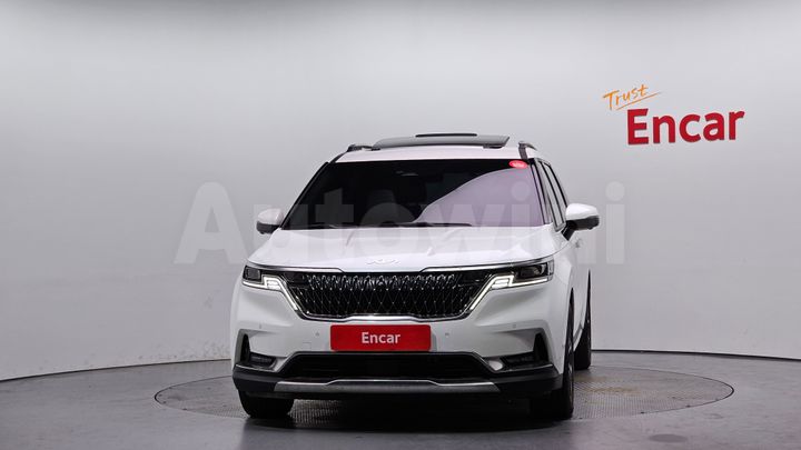 Kia Carnival 2023 — 3