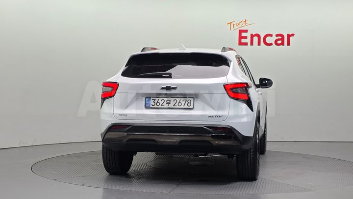 Chevrolet Trax 2024 — 4