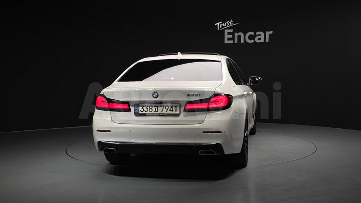 BMW 5 Series 2021 — 4