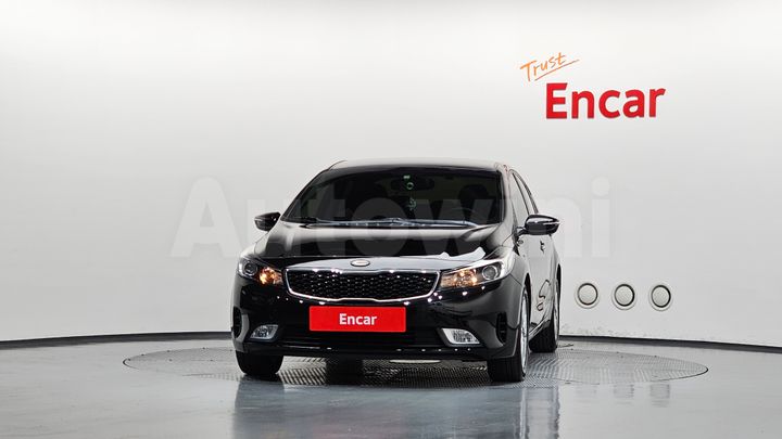 Kia K3 2017 — 3