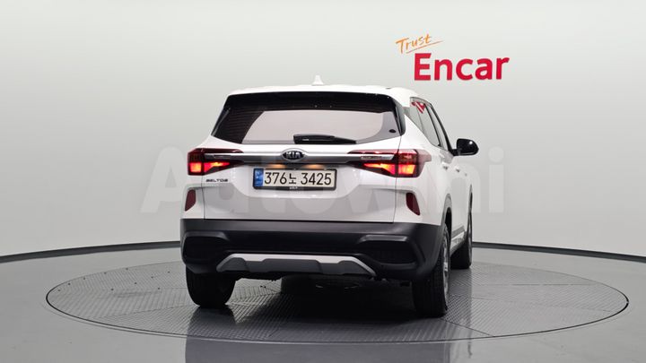 Kia Seltos 2022 — 3