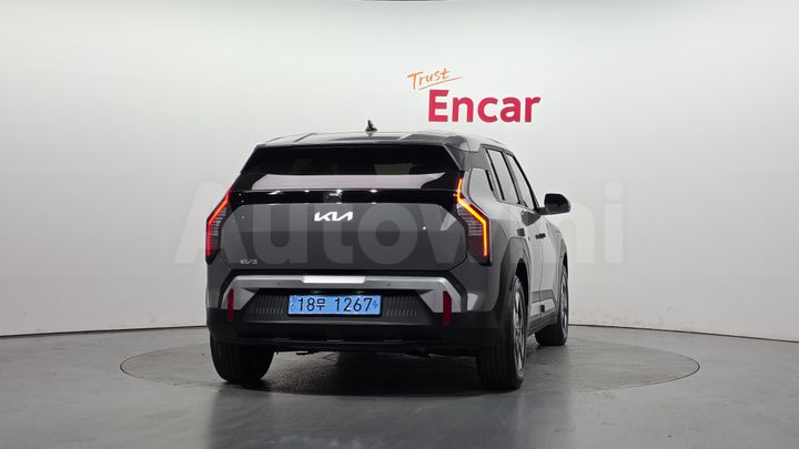 Kia EV3 2025 — 4
