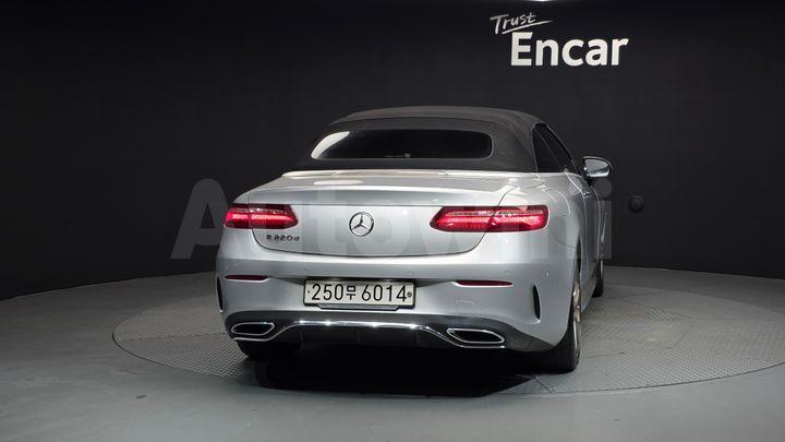 Mercedes-Benz E Class 2019 — 4