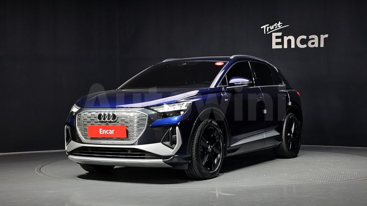 Audi Q4