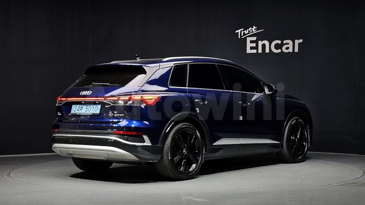 Audi Q4