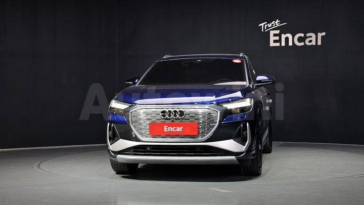 Audi Q4 2022 — 3