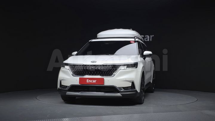Kia Carnival 2021 — 3