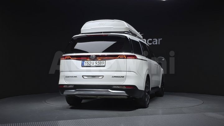 Kia Carnival 2021 — 4