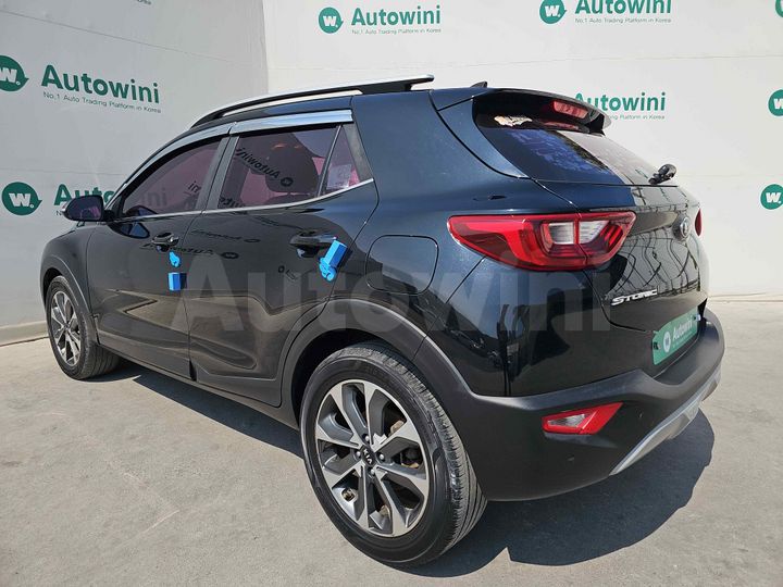 Kia Stonic 2018 — 3