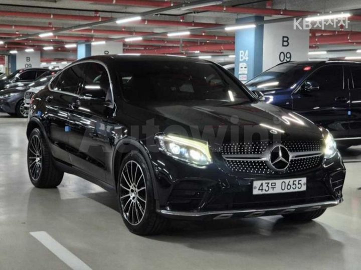 Mercedes Benz GLC Class 2019 — 2