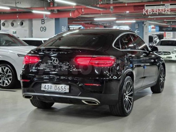 Mercedes Benz GLC Class 2019 — 3