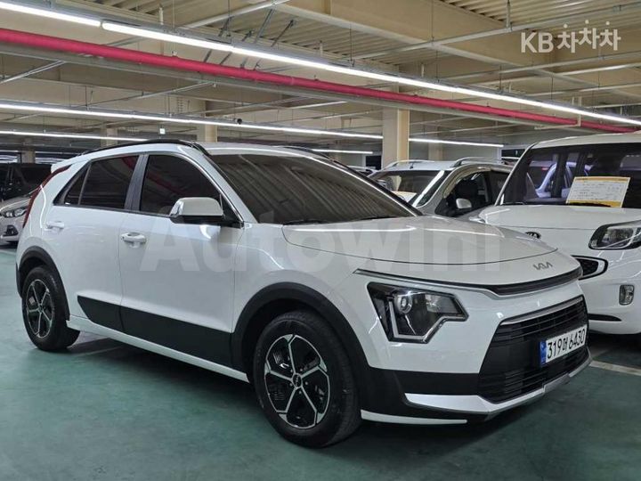 Kia Niro 2023 — 3