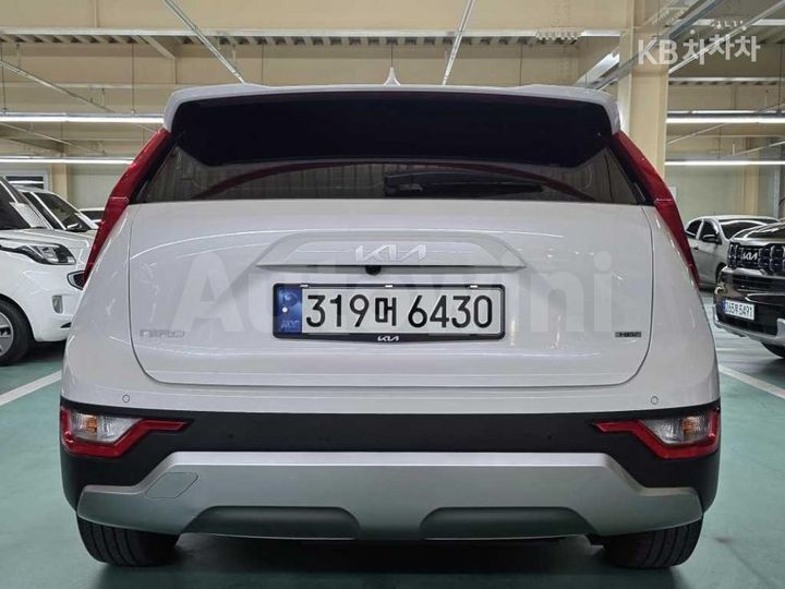 Kia Niro 2023 — 5