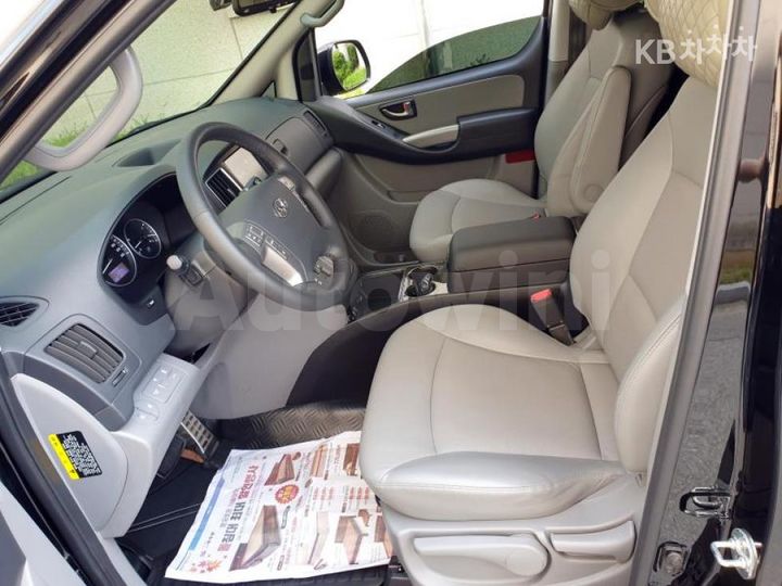 Hyundai Starex 2021 — 2