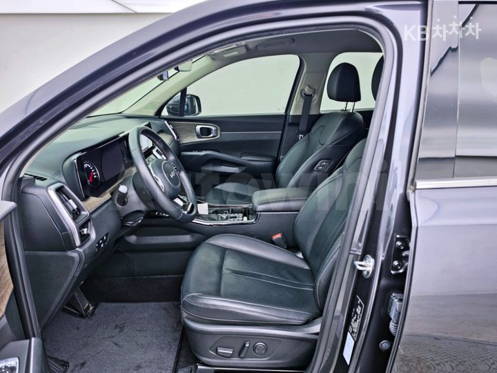 Kia Sorento 2023 — 5
