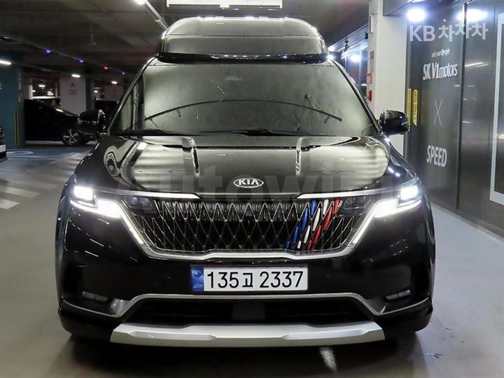 Kia Carnival 2021 KNANE813BMS074102 — 2