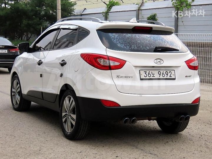 Hyundai Tucson 2015 KMHJT81VBFU003286 — 3