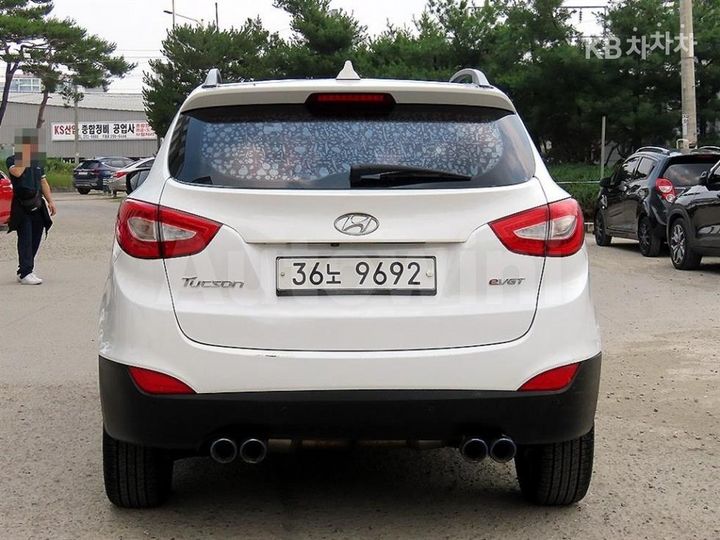 Hyundai Tucson 2015 KMHJT81VBFU003286 — 4