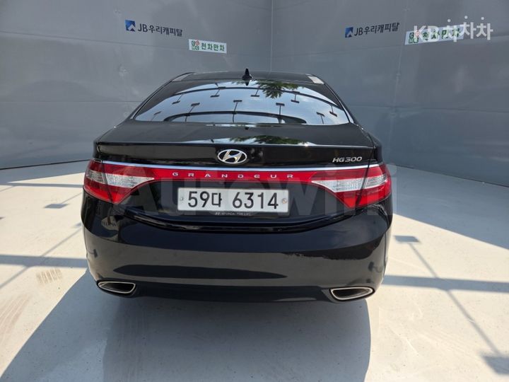 Hyundai Grandeur 2012 KMHFH41NBCA138254 — 3