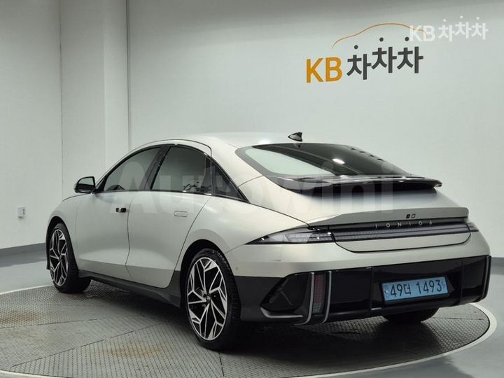 Hyundai Ioniq6