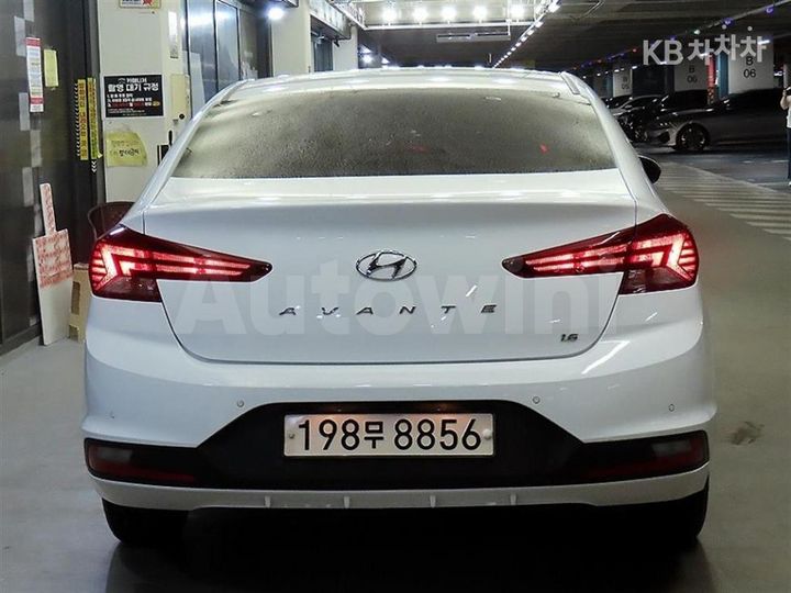 Hyundai Avante