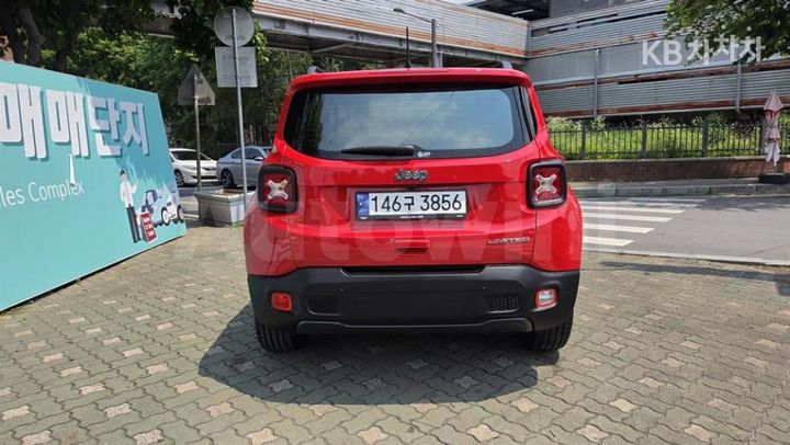 Jeep Renegade 2022 — 4