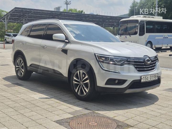 Renault QM6 2017 KNME5C2M5HP008574 — 3