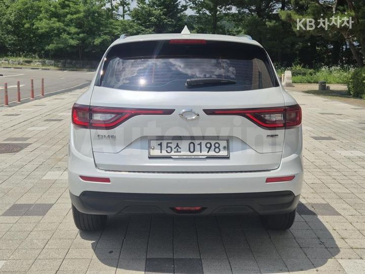 Renault QM6