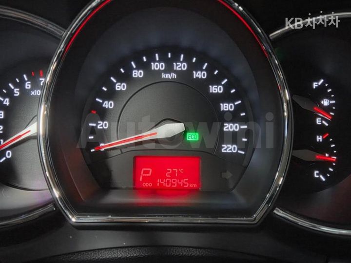 Kia Pride 2015 — 5