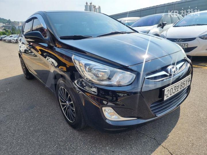Hyundai Accent