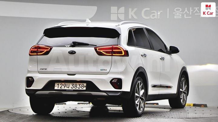 Kia Niro 2020 KNACE81CGLA412015 — 3