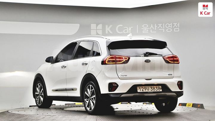 Kia Niro 2020 KNACE81CGLA412015 — 4