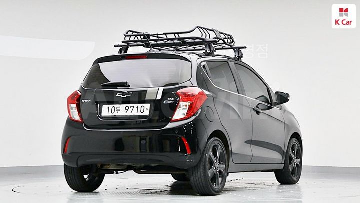 Chevrolet Spark 2018 KLYDC487DJC017909 — 4