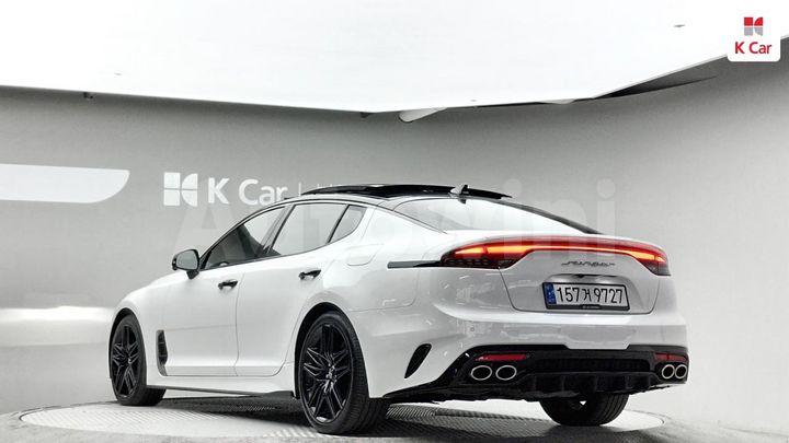 Kia Stinger 2021 KNAE351DDMS092797 — 4