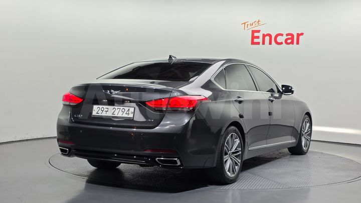 Genesis G80 2018 — 2