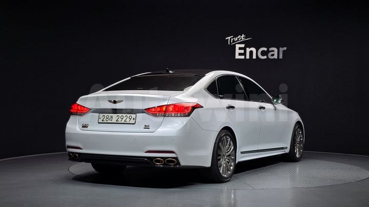 Hyundai Genesis
